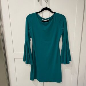 Susana Monaco Green Bell Sleeve Fitted Dress